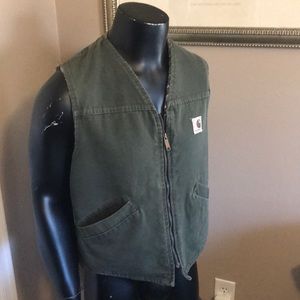 Carhart work vest. Pile lined in large.